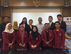 Mahasiswa Thailand Belajar Budaya Indonesia  di Fisip UMM