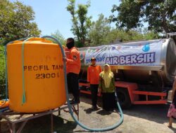 Masyarakat Krisis Air, Warga Muhammadiyah Sedekah Air Bersih di Kabupaten Magetan