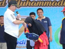 Ditambah 5 Juta dari Walikota, Santri Panti Asuhan Ketiban Mio di Jalan Sehat