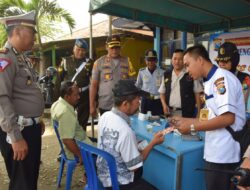 Satlantas Polres Berikan Pelayanan Kesehatan Gratis pada Pengemudi dan Masyarakat