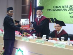 Predikat Sangat Memuaskan, Sholihul Huda Selesaikan Program Doktoral di UINSA