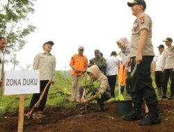 Walikota dan Stakeholder Kota Batu Galakkan Penanaman Pohon Berbuah