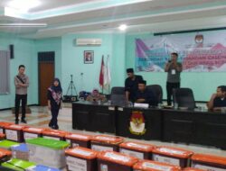 Agung Sudiyono Bakal Calon Independen Pilbup Sidoarjo Serahkan Berkas Pendaftaran di KPU