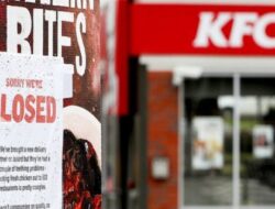 KFC Rumahkan Ratusan Buruh Tanpa Kepastian Hukum