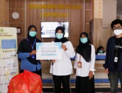 Relawan Seribu Senyum Salurkan Bantuan APD di Rumah Sakit Rujukan Covid-19