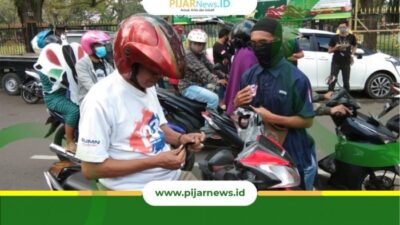 Launching Jatim Bermasker, Satlantas Bangkalan Bersama Club Otomotif Bagikan Masker