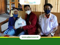 Kelompok Mahasiswa Ini Salurkan Bantuan Kepada Puluhan Veteran di Bojonegoro