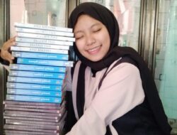 Kecintaan Menulis, Mahasiswi Ini Hingga Adakan Lomba Tingkat Nasional