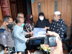 Jasa Raharja Berikan Santunan pada Korban Pesawat Sriwijaya Air