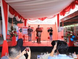 Hadiri Pembukaan Drive Thru Swab PCR, Plt Wali Kota Surabaya Berharap Bisa Support Pemkot dalam Memperbanyak Testing