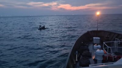 5 Korban Hilang Tabrakan Kapal Belum Ditemukan