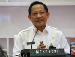 Tito Karnavian Sampaikan Pesan Ini ke Calon Kapolri Komjen Listyo Sigit