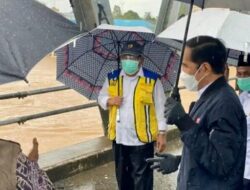 Presiden Jokowi Tinjau Langsung Banjir di Kalimantan Selatan