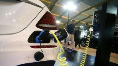 PLN Luncurkan Charge.IN untuk Pengguna Kendaraan Listrik