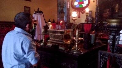 Imlek di Tengah Pandemi, Klenteng di Surabaya Tiadakan Do’a Berjamaah dan Barongsai
