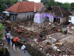 Usai Diterjang Banjir, Pemkab Pasuruan Memerlukan Anggaran Rp 3,6 M untuk Perbaikan Tanggul