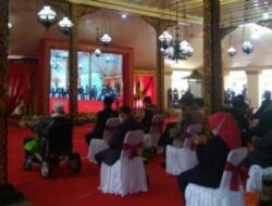 Nobar Pelantikan Bupati dan Wabup di Pendopo Agung Sumenep