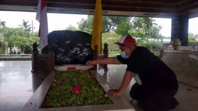 Eri-Armudji Dilantik, JSB Ziarah ke Makam Bung Karno