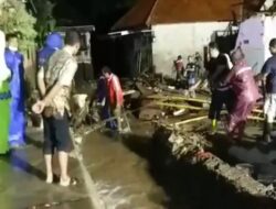 Banjir Bandang Terjang Pasuruan, Dua Orang Hanyut dan Sejumlah Rumah Rusak