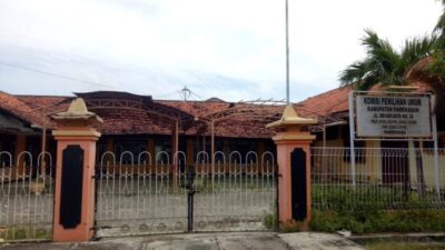 Kondisi Kantor KPU Pamekasan yang Sudah Memprihatinkan