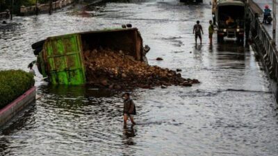 Intensitas Hujan Tinggi, BMKG Memperkirakan Jateng Akan Dilanda Banjir dalam Dua Hari Kedepan