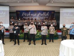 Divisi Humas Polri Gelar Diskusi Publik Bersama Kabid Humas Polda Jatim