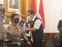 Forkopimda Jatim Jalani Vaksinasi Covid-19 Dosis Kedua