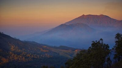 Gunung Raung