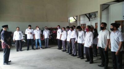 Upaya Menjaga Kekompakan, KPU Pamekasan Lakukan Apel Pagi