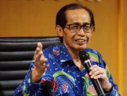 Artidjo Alkostar: Sederhana dalam Hidup, Beringas Berantas Korupsi