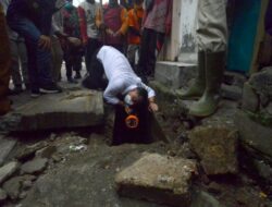 Tancap Gas Pantau Saluran Air, Eri Cahyadi Juga Gelar Rapat Teknis Lapangan