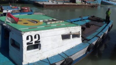 Taksi laut