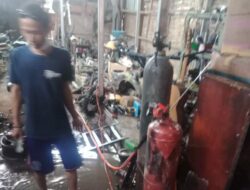 Selang Tabung Bocor, Bengkel Las Diamuk Si Jago Merah