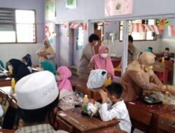 Jelang Milad ke-5, Komunitas Amira Bilqis Surabaya Gelar Kegiatan Amal