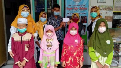 Peduli Anjal, Komunitas Senam Segar Bugar Beri Santunan RPM