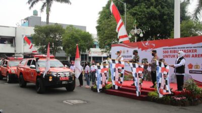 Panglima TNI dan Kapolri Berangkatkan Mobil Masker BNPB di Wilayah Malang Raya