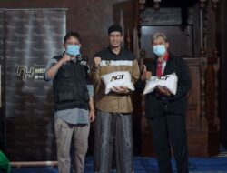 Wujud Kepedulian Bagi Warga, ACT Bersama Nawak Hijrah Gelar Istighosah Tolak Bala dan Bagikan 1.000 Beras Gratis
