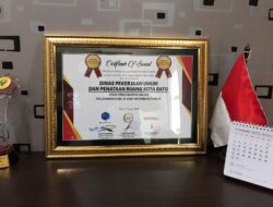 Kembali, DPUPR Kota Batu Sabet Penghargaan Bergengsi Bidang Layanan Publik