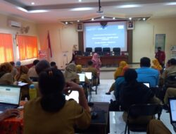 Tim Abdimas Umsida Berikan Workshop Penyusunan Soal HOTS di SMKN 1