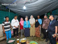 Kunjungi Relawan Muhammadiyah, Menko PMK Puji Respon Bencana Yang Terintegrasi