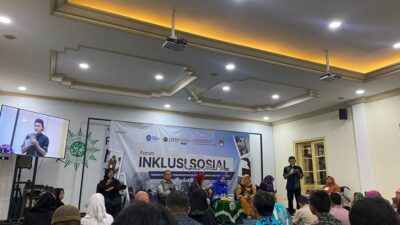 Pendidikan Politik Kelompok Marginal: Demokrasi Untuk Semua