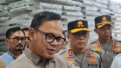 Wamendagri Tegaskan Kades Harus jaga Netralitas Pilkada Serentak 2024