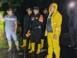 BPBD Kediri; Hujan Deras Di Kecamatan Plosoklaten Sebabkan Jalan Penghubung Antardesa Putus