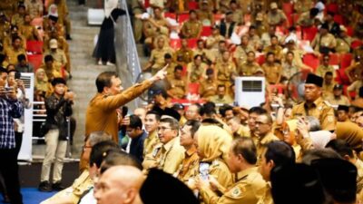 Gubernur Jateng Jamin Perlindungan Kepala  Desa Saat Jalankan Program Pembangunan Desa