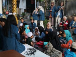 Pengabdian Masyarakat untuk Membangun Literasi pada Anak-Anak Usia Dini di Kecamatan Gubeng sebagai Kegiatan Sosial*