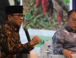 Mendes PDT Ingatkan Mahasiswa Untuk Berperan Aktif Dalam Menbangun Desa