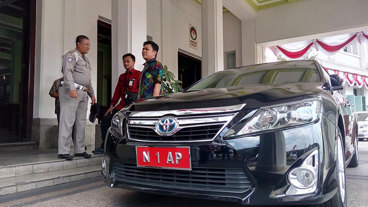 mobil dinas mudik