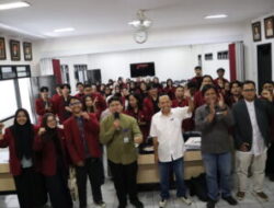 Hadirkan Eko Prasetyo, Prodi Sosiologi UMM Gelar Kuliah Tamu Nasional