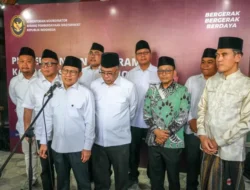 Kunjungi Gresik, Menko Pemberdayaan Masyarakat Siapkan KSEKP untuk Berantas Kemiskinan Ekstrem