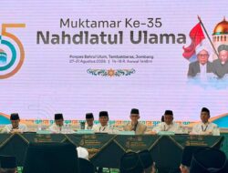 Penuh Haru, Gus Yahya Sampaikan LPJ dan Kembalikan Amanah di Muktamar ke-35 NU